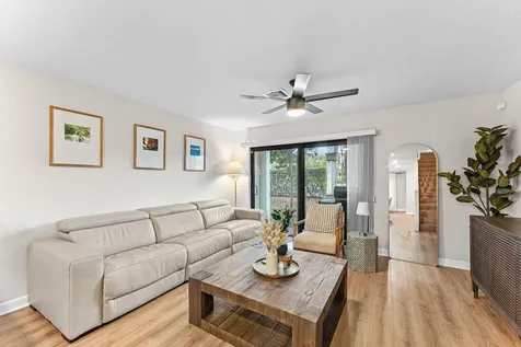 5049 Genove Place Riviera Beach FL 33410