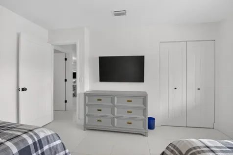 23 Southport Lane, Unit D Boynton Beach FL 33436