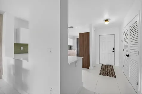 23 Southport Lane, Unit D Boynton Beach FL 33436