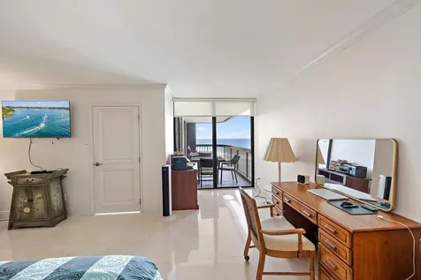 5380 N Ocean Drive Singer Island FL 33404