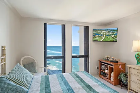 5380 N Ocean Drive Singer Island FL 33404