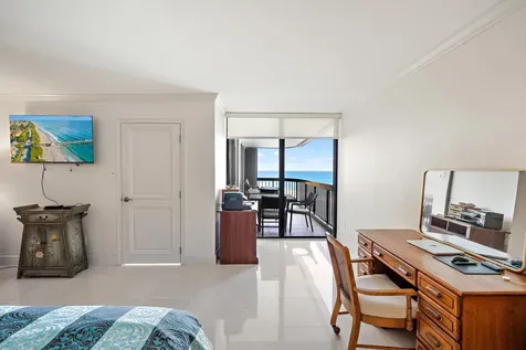 5380 N Ocean Drive Singer Island FL 33404