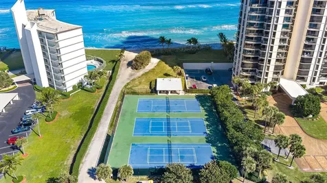 5380 N Ocean Drive Singer Island FL 33404