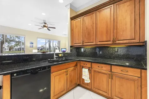 148 Nw Swann Mill Circle Port Saint Lucie FL 34986