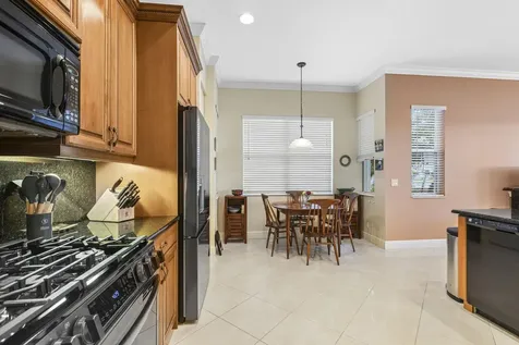 148 Nw Swann Mill Circle Port Saint Lucie FL 34986