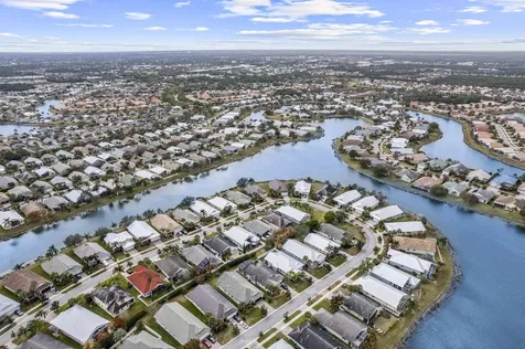 148 Nw Swann Mill Circle Port Saint Lucie FL 34986