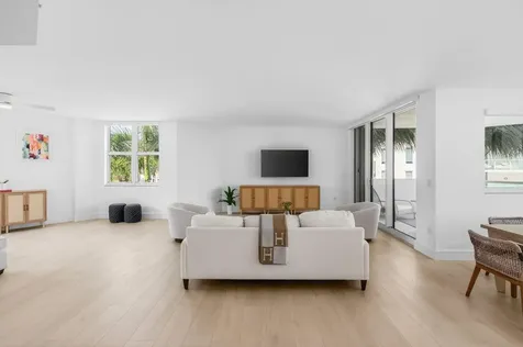 500 Se Mizner Boulevard Boca Raton FL 33432