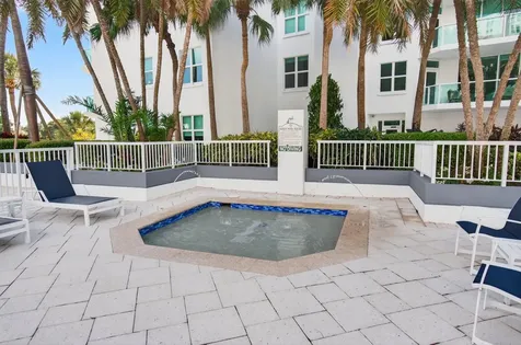 500 Se Mizner Boulevard Boca Raton FL 33432