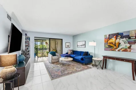 10155 Mangrove Drive Boynton Beach FL 33437