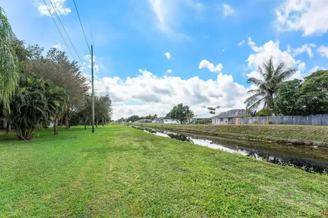 10155 Mangrove Drive Boynton Beach FL 33437