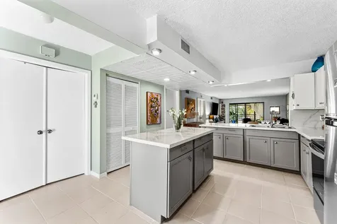 10155 Mangrove Drive Boynton Beach FL 33437