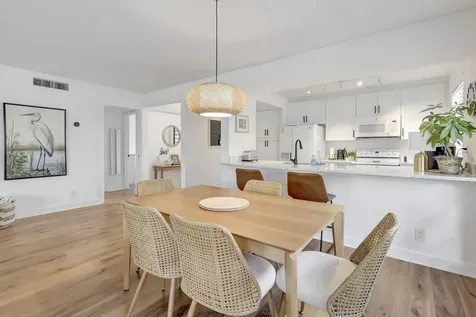 334 Brackenwood Circle Palm Beach Gardens FL 33418