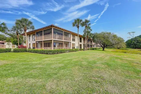 334 Brackenwood Circle Palm Beach Gardens FL 33418
