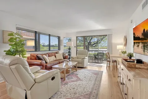 334 Brackenwood Circle Palm Beach Gardens FL 33418