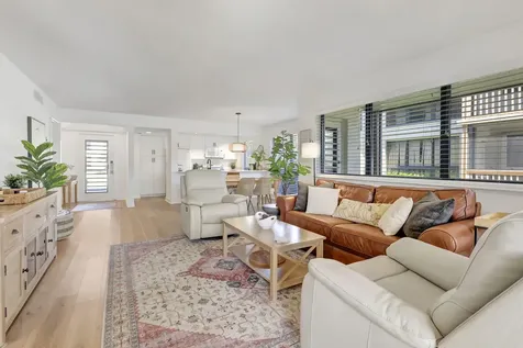 334 Brackenwood Circle Palm Beach Gardens FL 33418