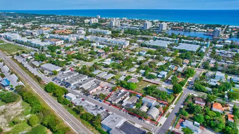 369 SE 2nd Avenue Delray Beach FL 33483