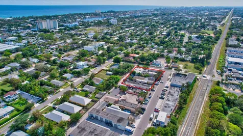 369 SE 2nd Avenue Delray Beach FL 33483