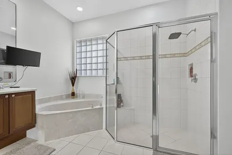 171 Isle Verde Way Palm Beach Gardens FL 33418
