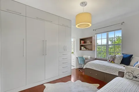 72 SE 6th Avenue Delray Beach FL 33483