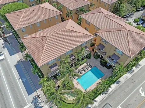 72 SE 6th Avenue Delray Beach FL 33483