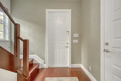 72 SE 6th Avenue Delray Beach FL 33483