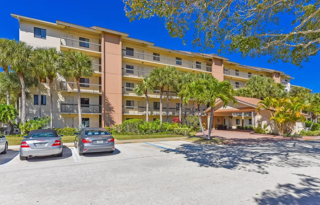 901 Seafarer Circle Jupiter FL 33477