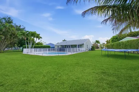 7879 Burlwood Lane Lake Worth FL 33467