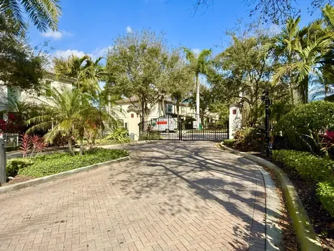 4630 Mediterranean Circle Palm Beach Gardens FL 33418