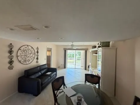 18081 Se Country Club Drive Tequesta FL 33469