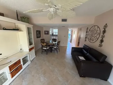 18081 Se Country Club Drive Tequesta FL 33469