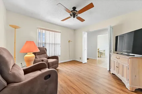 8515 Lake Point Court Lake Worth FL 33467