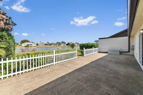 8515 Lake Point Court Lake Worth FL 33467