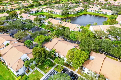 5406 Venetia Court Boynton Beach FL 33437