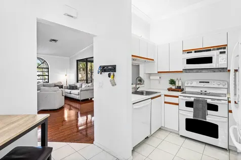 5406 Venetia Court Boynton Beach FL 33437