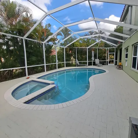 7021 Galleon Cove Riviera Beach FL 33418