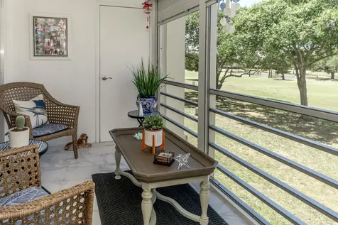 3951 Via Poinciana Lake Worth FL 33467