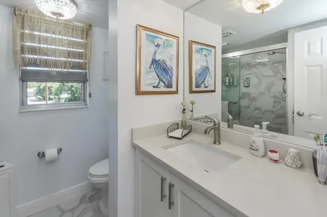 3951 Via Poinciana Lake Worth FL 33467