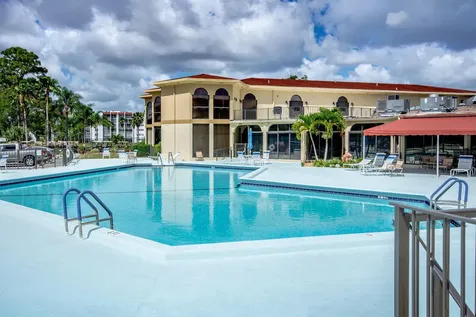 3951 Via Poinciana Lake Worth FL 33467