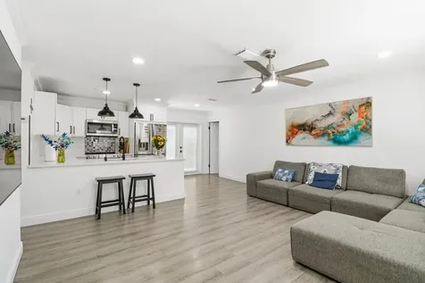 695 Dixie Lane West Palm Beach FL 33415