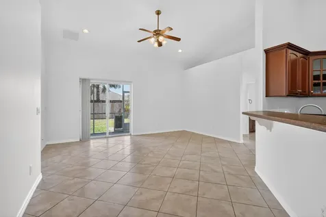 4637 Sw Joffre Street Port Saint Lucie FL 34953