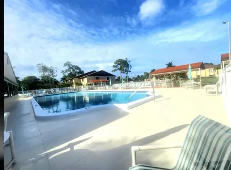 209 Pine Hov Circle Greenacres FL 33463