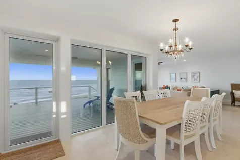 1031 Se Macarthur Boulevard Stuart FL 34996