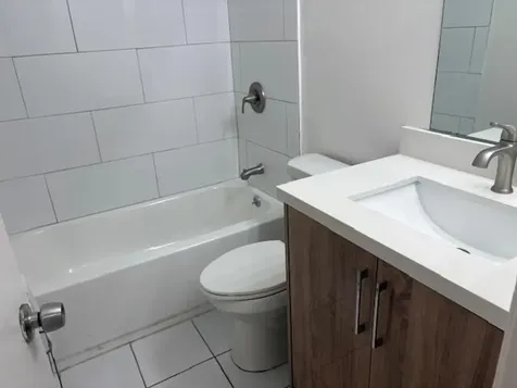4040 NW 31st Terrace Lauderdale Lakes FL 33309