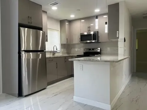 4040 NW 31st Terrace Lauderdale Lakes FL 33309