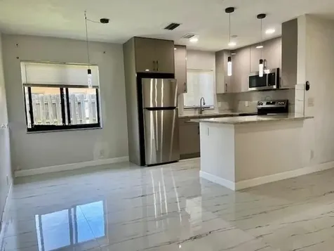 4040 NW 31st Terrace Lauderdale Lakes FL 33309