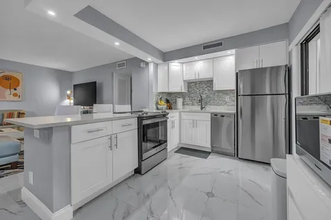 162 Capri D Delray Beach FL 33484