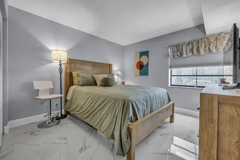 162 Capri D Delray Beach FL 33484