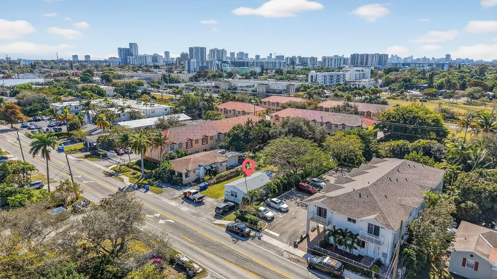 2322 Johnson Street Hollywood FL 33020
