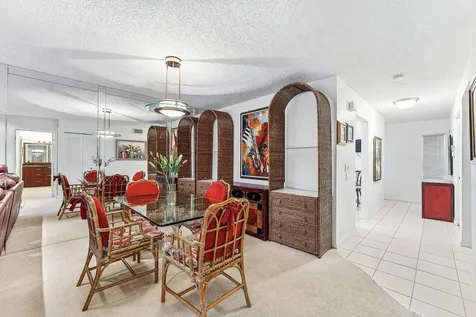 9283 Vista Del Lago Boca Raton FL 33428