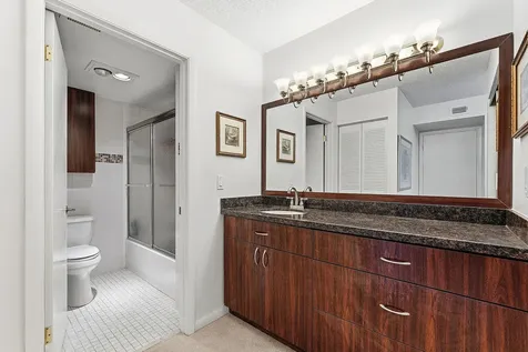 9283 Vista Del Lago Boca Raton FL 33428